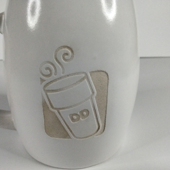2012 Dunkin Donuts Coffee Mug 14 Oz. Orange and White with Engraved Logo - Picture 6 of 10